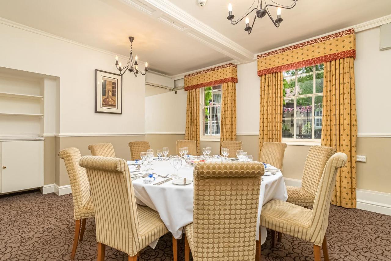 Mercure Salisbury White Hart Hotel & Apartments Εξωτερικό φωτογραφία