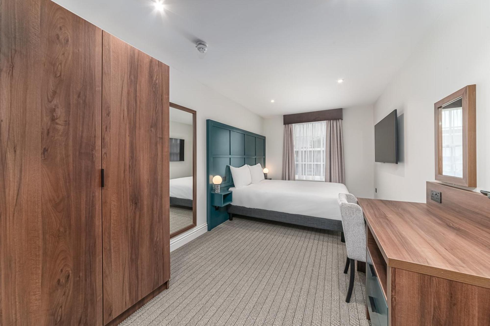 Mercure Salisbury White Hart Hotel & Apartments Εξωτερικό φωτογραφία
