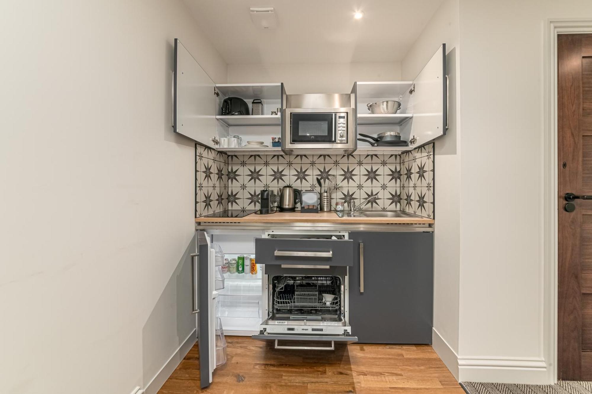 Mercure Salisbury White Hart Hotel & Apartments Εξωτερικό φωτογραφία