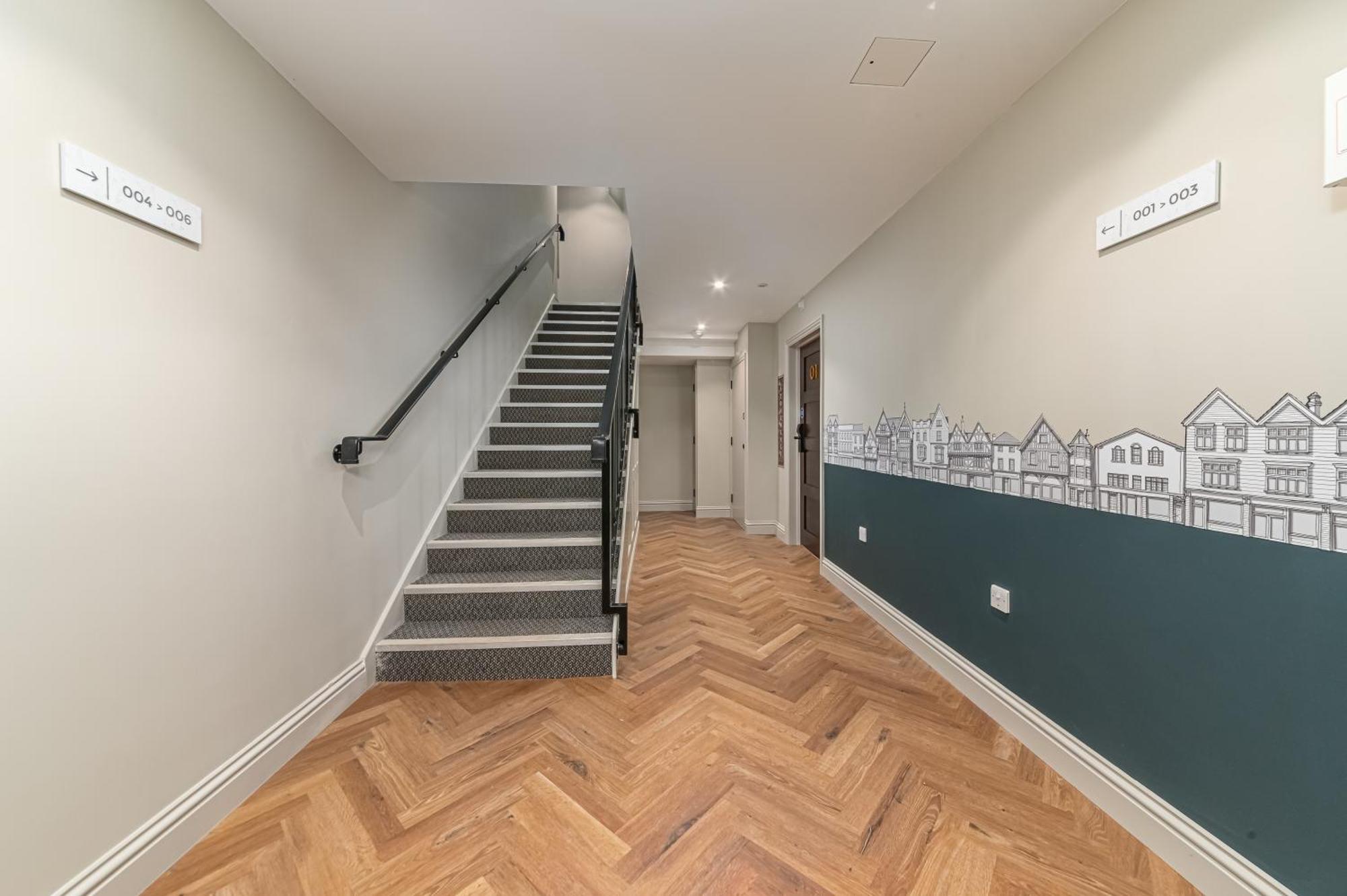 Mercure Salisbury White Hart Hotel & Apartments Εξωτερικό φωτογραφία
