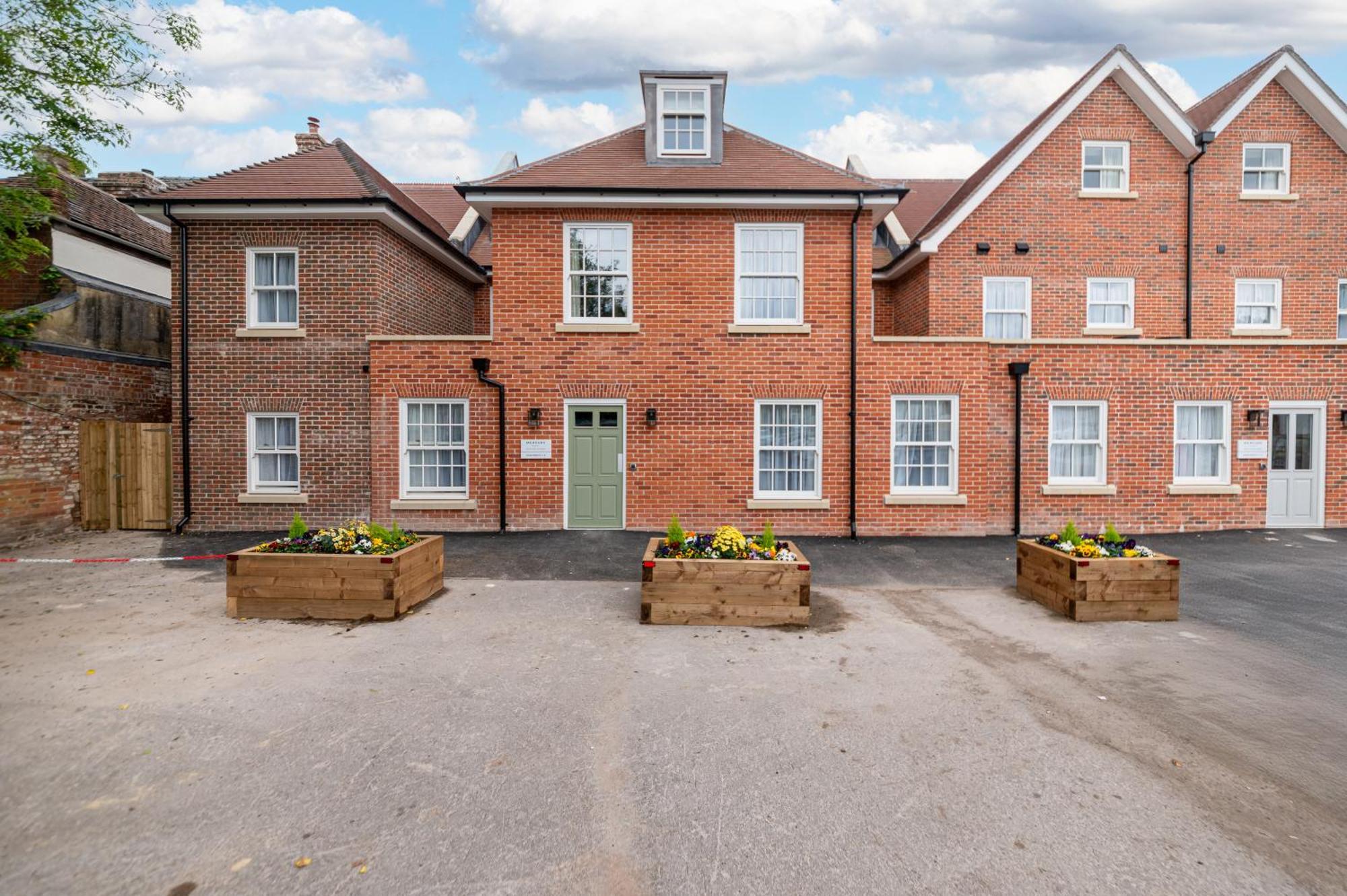 Mercure Salisbury White Hart Hotel & Apartments Εξωτερικό φωτογραφία